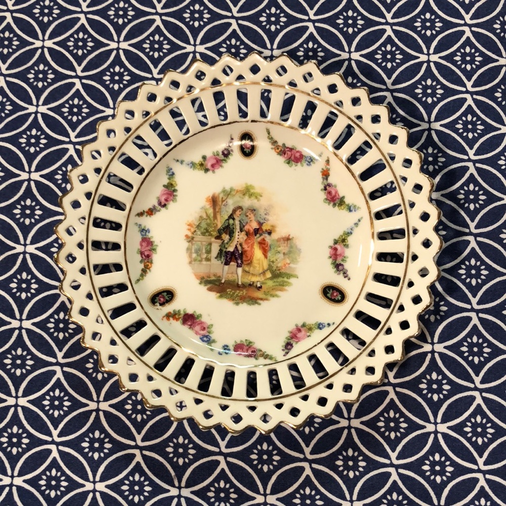Vintage lattice dish from Germany